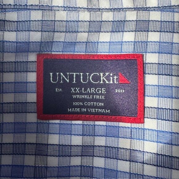 UNTUCKit Blue / Navy / White Plaid LS Button Down Wrinkle Free Top in Size XXL - Picture 3 of 5
